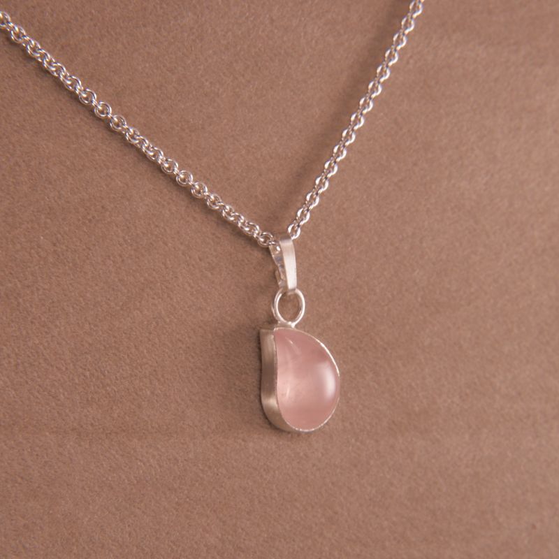 Silbercollier Picabo mit Rosenquarz Tropfen Anhänger